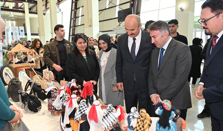 Turizmin kalbi Batman’da attı! Stantlar protokolden tam not aldı