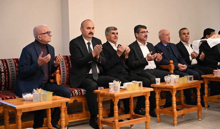 Vali Canalp’tan Nasıroğlu Ailesine Taziye Ziyareti