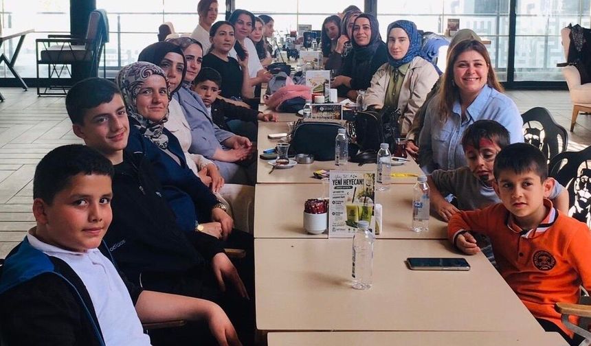 9 Haftalık Eğitim Sonrası Duygulandıran Buluşma