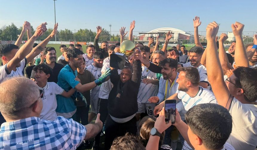 Amatörün Şampiyonu Binatlı Spor Oldu
