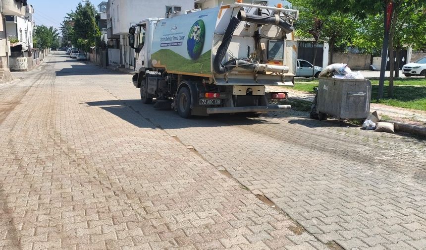 Batman Belediyesi’nden Mahallelerde Yoğun Temizlik Çalışması