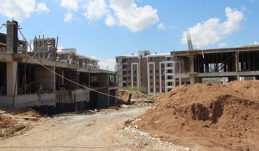 Batman’da Şantiyelere Organize Hırsızlık Kıskacı: Yüz Binlerce Liralık Kayıp!