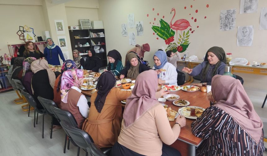 ÇATOM’da Anneler Günü Coşkusu