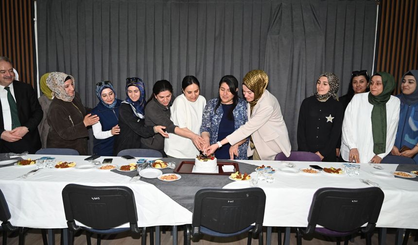Dr. Ayten Canalp’ten Çocuk Evleri’nde Duygulandıran Anneler Günü Mesajı