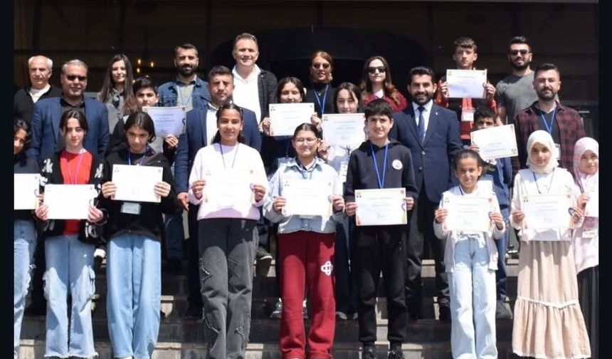 Kozluk’ta Çocuk Eğitim Forumu Düzenlendi