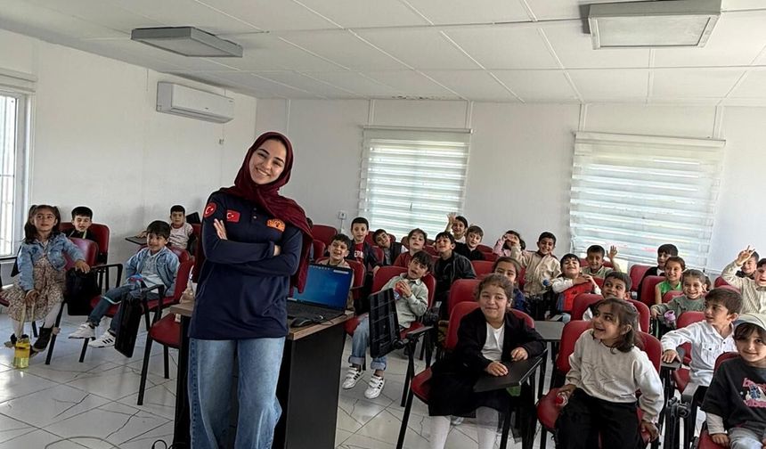 Miniklere Yangın Dersi, Personele Acil Durum Eğitimi