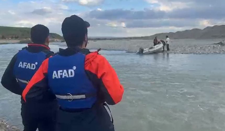 Piknik Keyfi Kâbusa Döndü: Batman’da Yükselen Sular 2 Kişiyi Mahsur Bıraktı