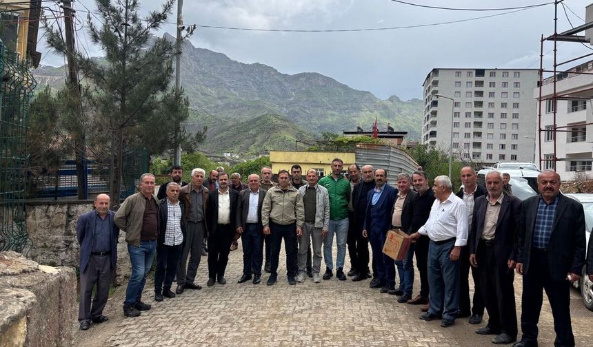 Sason’da Arıcılığa Dev Destek: 323 Üreticiye Binlerce Ana Arı Dağıtıldı