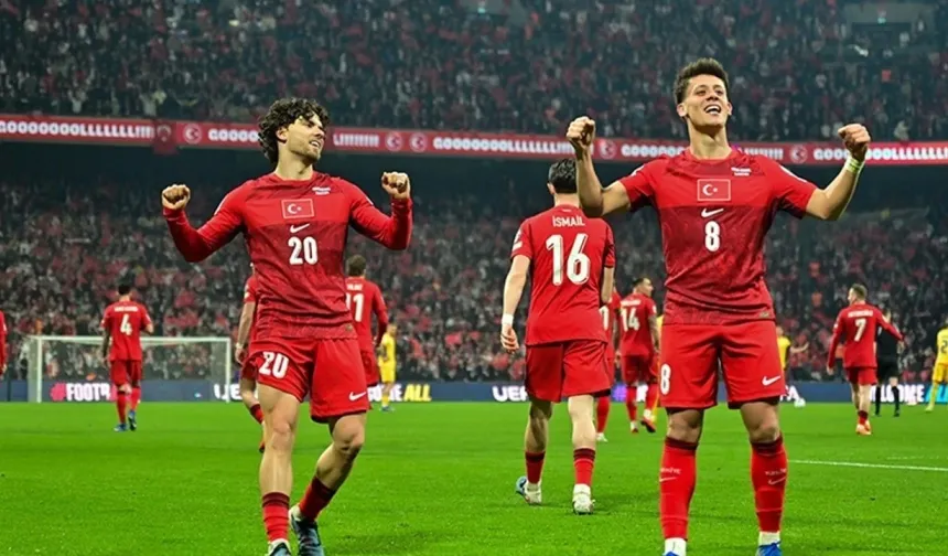 Milli Takım'ın 'Siz Hepiniz Biz Türkiye'yiz' şarkısı hangi türküden uyarlandı, sözleri kime ait?