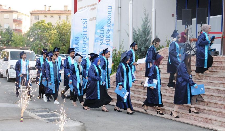 Batman Üniversitesi 35 Bin Mezun Barajını Aştı