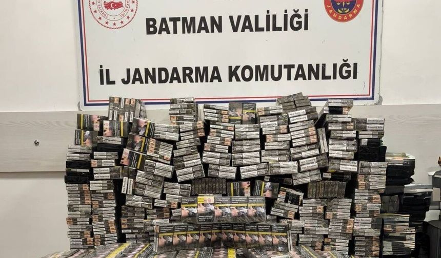 Batman'da Binlerce Kaçak Sigara ve Kenevir Ele Geçirildi