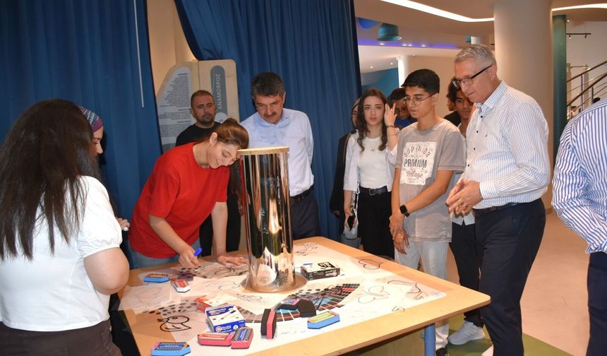 Batman'ın Başarılı Öğrencileri Bilimle Buluştu