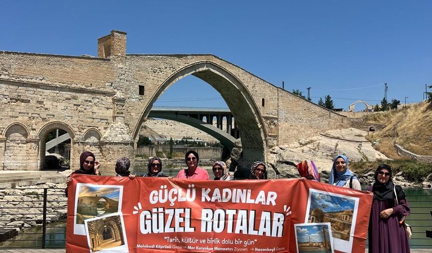 Batmanlı Kadınlar Şehrin Saklı Hazinelerini Keşfe Çıktılar