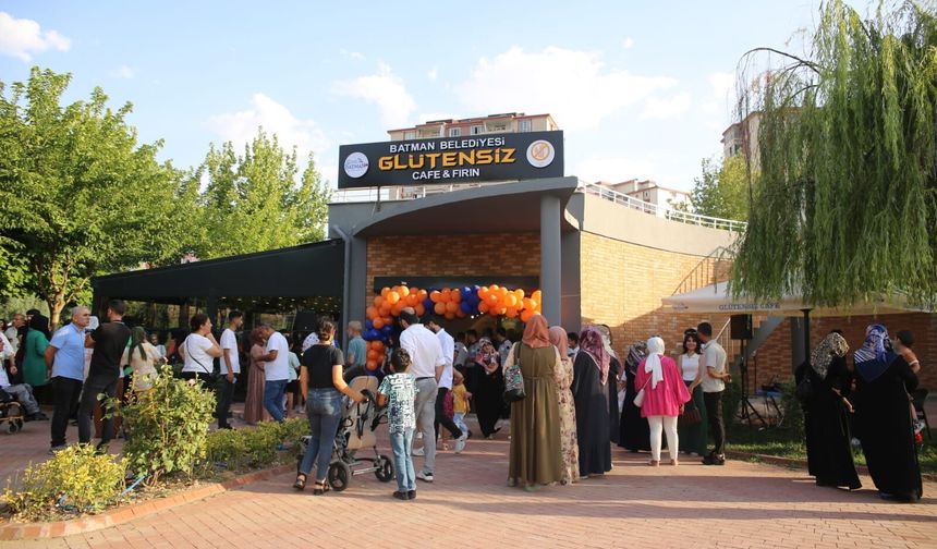GLÜTENSİZ CAFE’NİN ÜNÜ BATMAN’I AŞTI