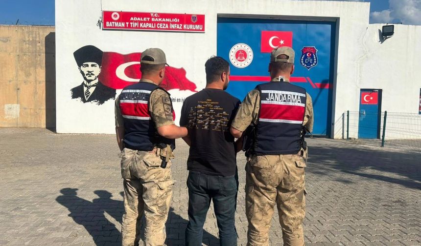 Jandarma’dan Şok Operasyon: 15 Günde 38 Hükümlü Kıskıvrak Yakalandı