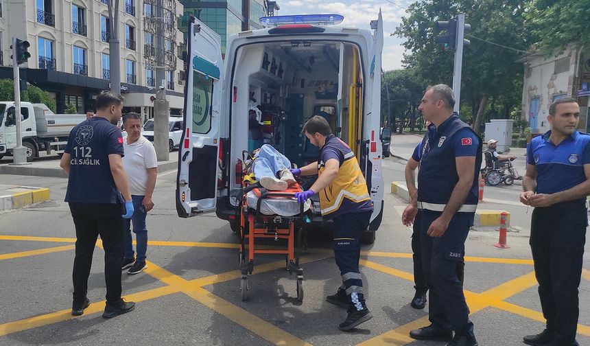 Yaya Geçidinde Feci Çarpışma