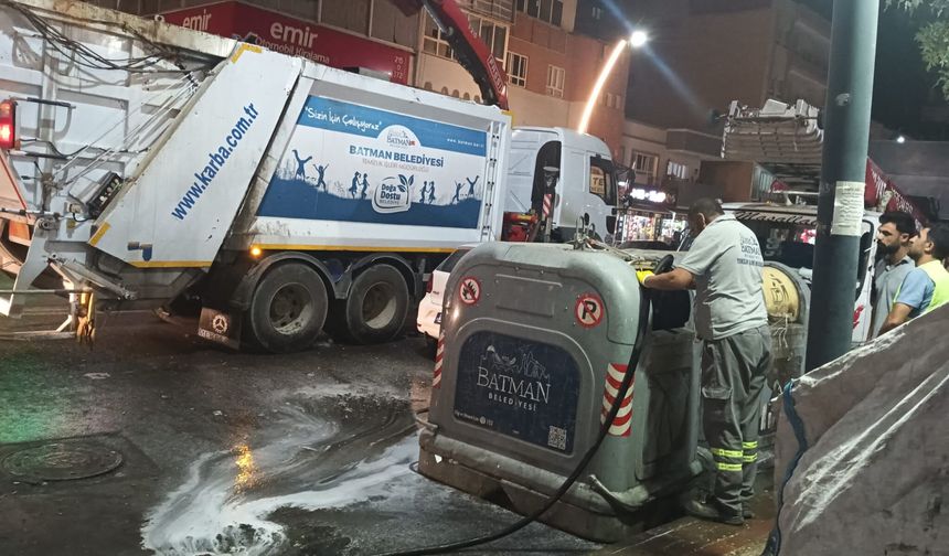 Batman'da Çöp Konteynerlerine Hijyen Seferberliği