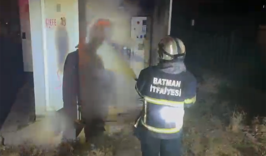 Batman'da Geceyi Aydınlatan Trafo Yangını