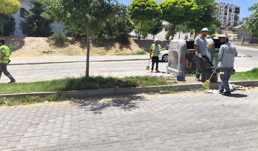 Batman'da Parklar ve Mahalleler Pırıl Pırıl Yapılıyor