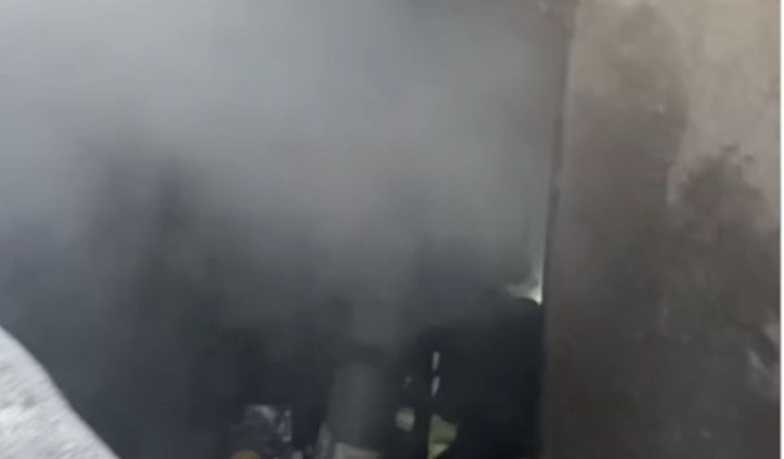 Binanın Bodrum Katında Çıkan Yangın Söndürüldü