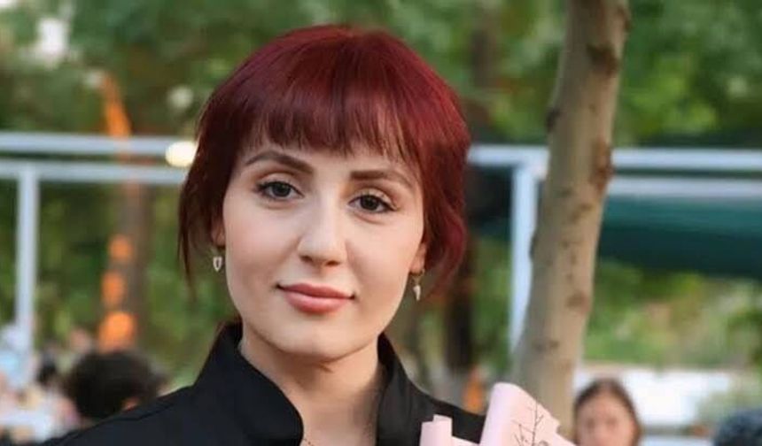 MasterChef Esra Neden Ayrıldı?