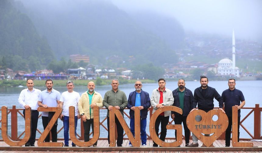 Hüseyin Şansi, Uzungöl’de Batmanlı İş İnsanlarını Ziyaret Etti