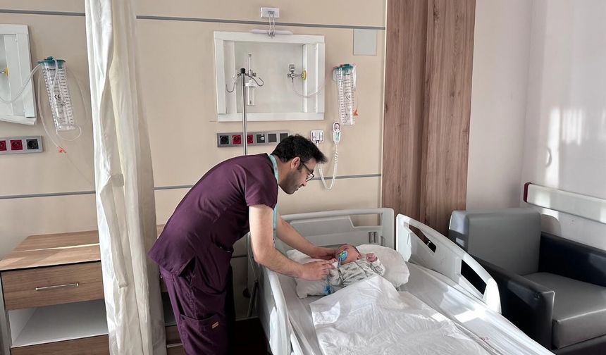 Minik Mervan'a Umut Olan Operasyon