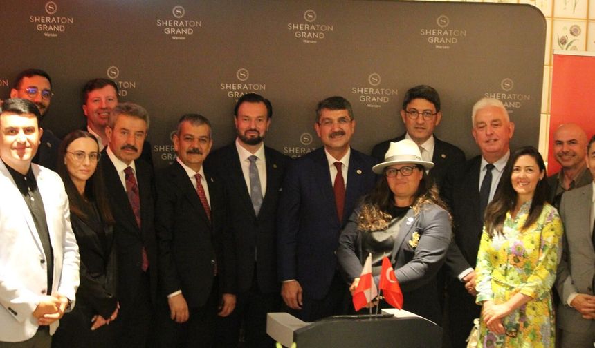 Nasıroğlu Polonya’da İş insanlarıyla görüştü