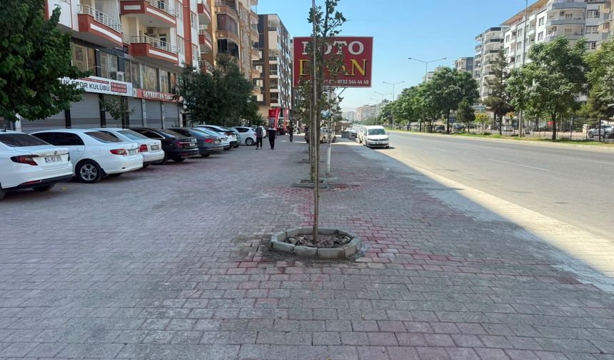 O Bulvar Yeni Görünümüne Kavuşuyor