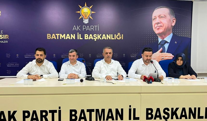 AK Parti Batman’da 25. Yılını Kutladı: “Türkiye Geleceğe Hazır”