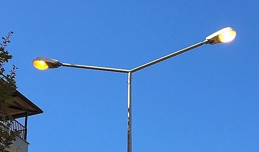 Dicle Elektrik'ten Batmanlılara Uyarı: Sokak Lambaları Gündüz de Yanacak