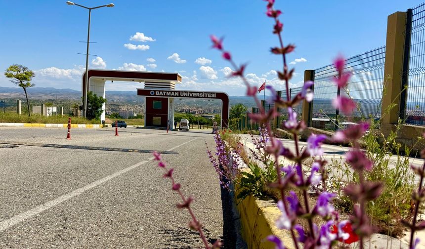 Güzel Sanatlar Fakültesi’nde 50 Öğrenci İçin Yetenek Sınavı Heyecanı