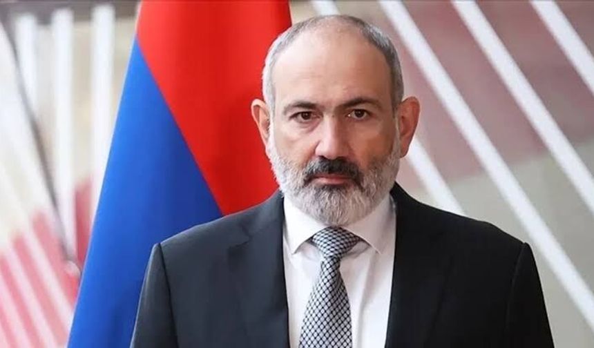 Son Dakika: Nikol Paşinyan Ermenistan Başbakanlığından Neden İstifa Etti? Bu Bir Siyasi Kriz mi, Koltuğu Tamamen Bıraktı mı? Yeni Başbakan Kim Olacak?