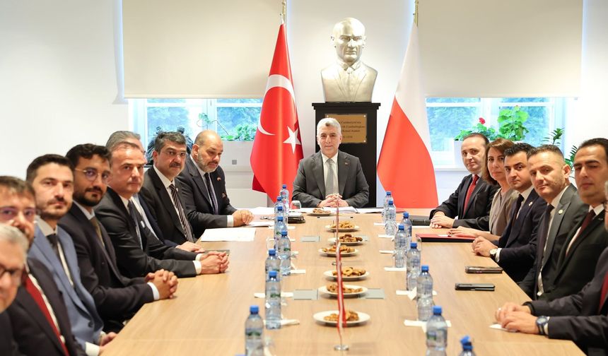 Nasıroğlu Polonya'da İş Dünyasıyla Buluştu