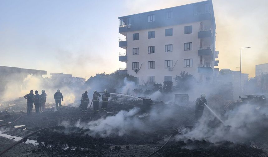 Palet Üretim Tesisinde Korkutan Yangın