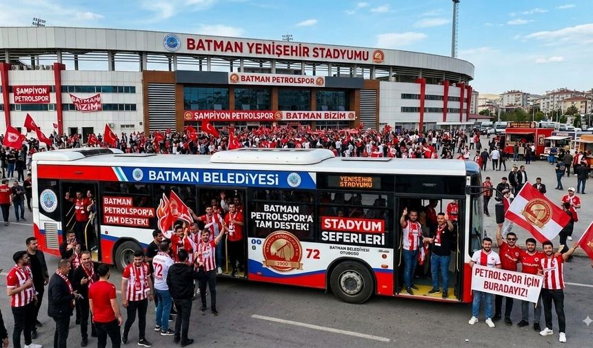 Petrolspor’un 13. Adamına Belediyeden Ücretsiz Otobüs Desteği!