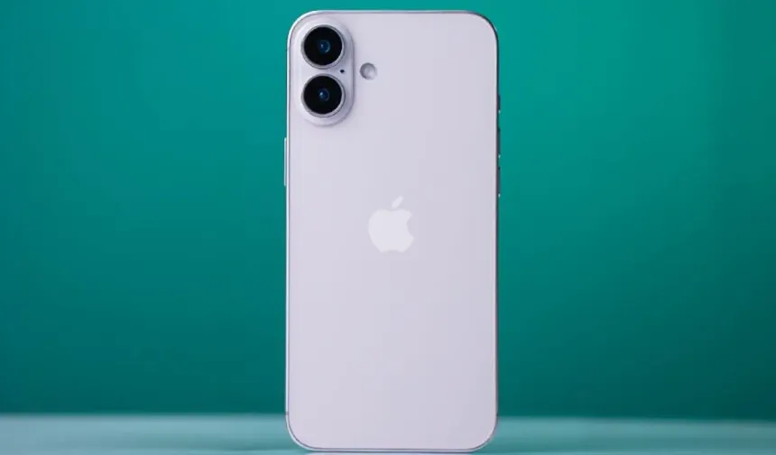 TEKNOLOJİDE TARİHİ EŞİK: APPLE BUGÜN İLK KATLANABİLİR TELEFONU iPHONE DUO VE YENİ DEVLERİNİ TANITIYOR!