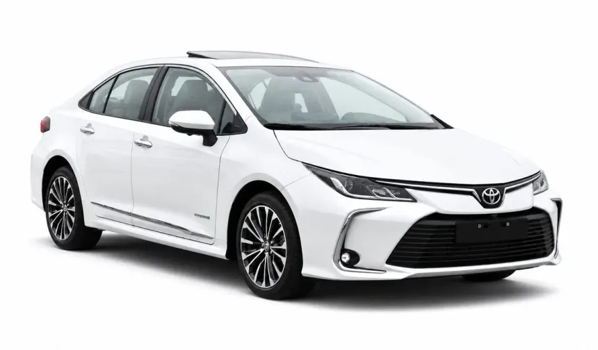 Toyota Eylül 2026'da Zamlandı: Corolla Ailesinde 695 Bin TL'lik Şok İndirim!