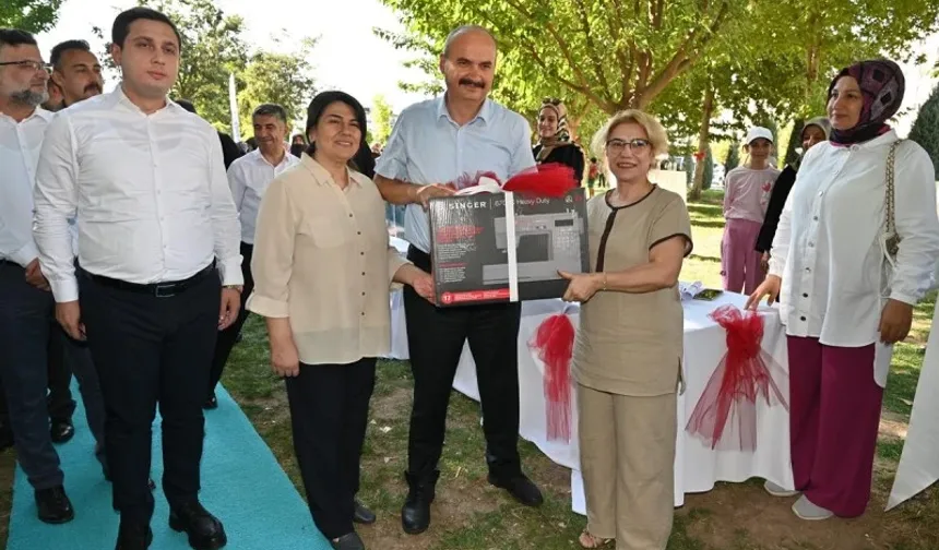 Evler Üretim Üssüne Dönüşüyor: Batman’da Kadın İstihdamını Şahlandıracak 120 Makinelik Dev Destek
