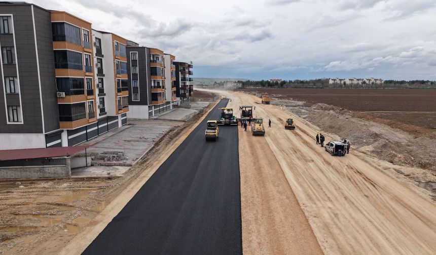 Batman’da 607 bin ton asfaltla 496 kilometre yol yenilendi