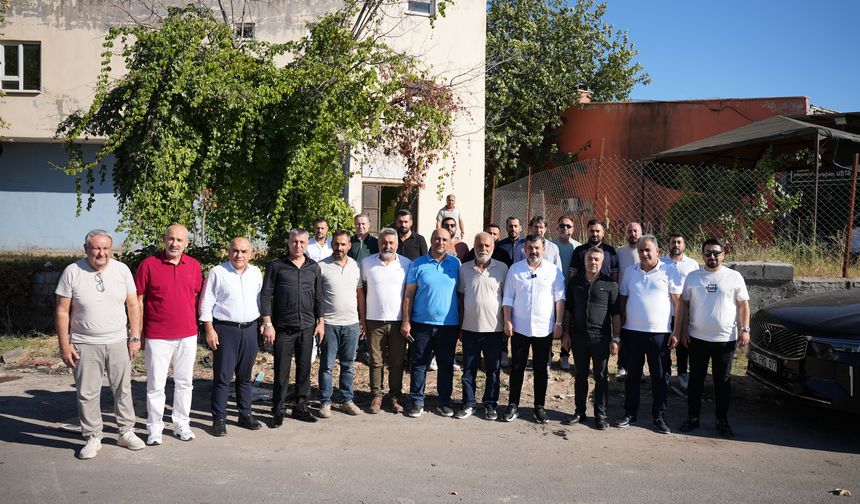Ek Sanayi Sitesi Esnafından Ferdi Kurt’a Destek