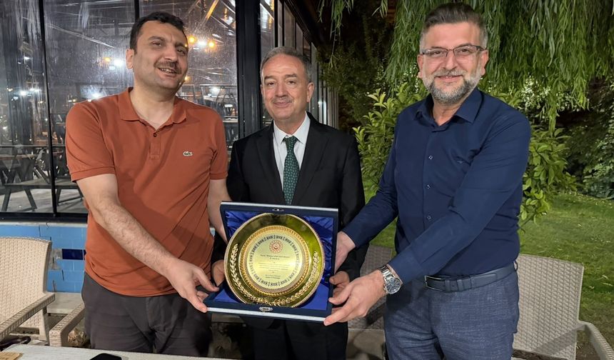 Eryarsoy’a Batman’da Veda: Görev Süresi Doldu, Plaketle Uğurlandı