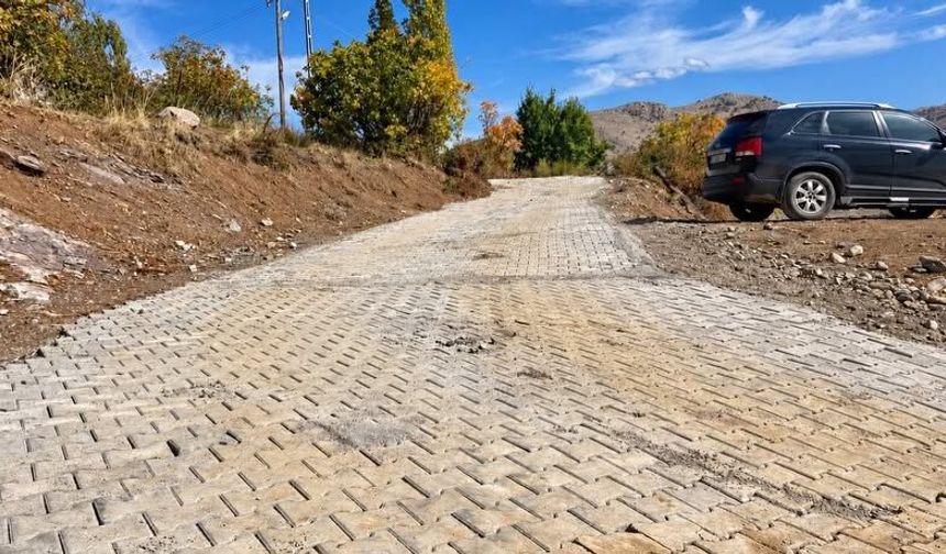 Sason köylerinde 44 bin 300 metrekarelik parke seferberliği
