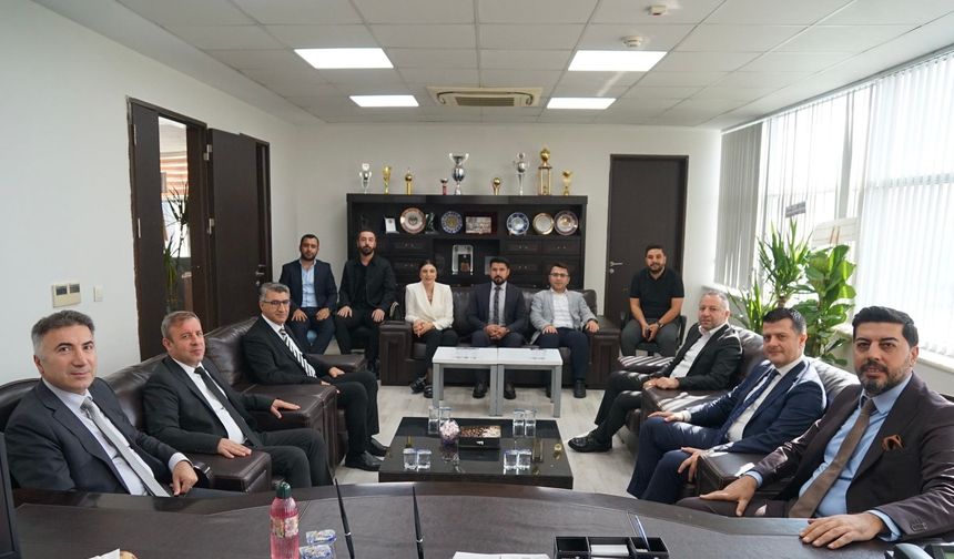 Rektör İdris Demir, Yeniden Seçilen Baro Başkanı Çakan’ı Ziyaret Etti