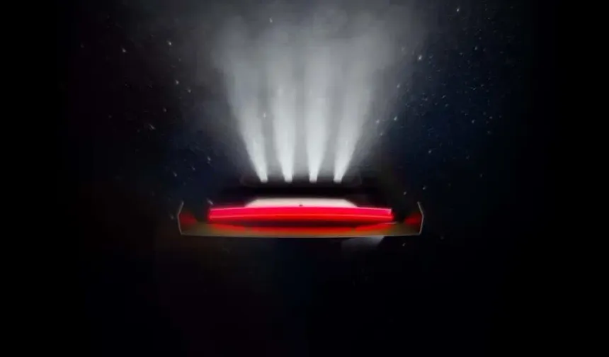 TESLA ROADSTER LANSMANI BİR KEZ DAHA ATEŞ HATTINDA! İŞTE MİLYONLARIN MERAKLA BEKLEDİĞİ O YENİ TARİH!