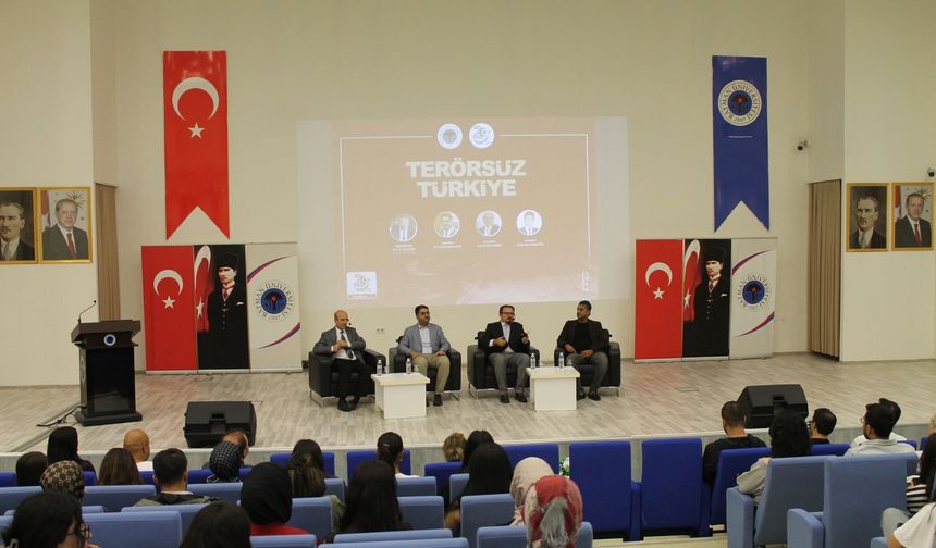 Batman Üniversitesinde “Terörsüz Türkiye” Paneli