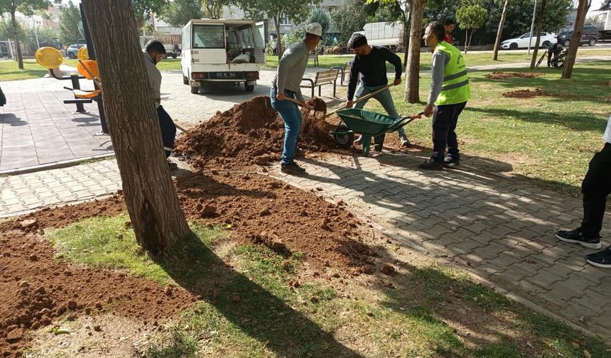 İki Park Baştan Aşağı Yenileniyor