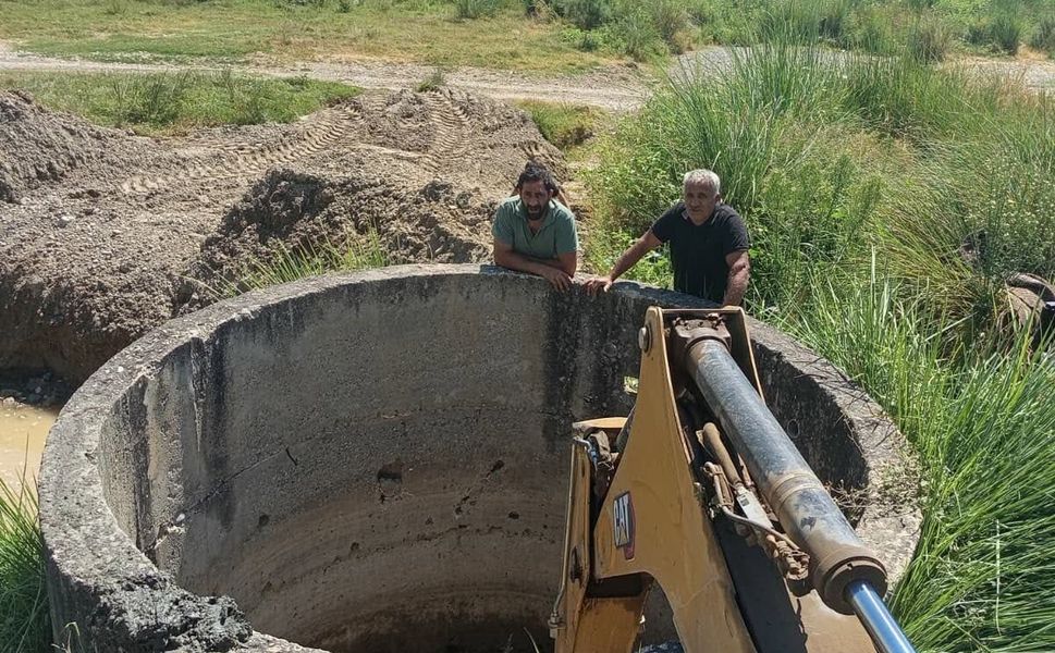 Köy ve Mezralarda Çalışmalar Hız Kesmeden Sürüyor