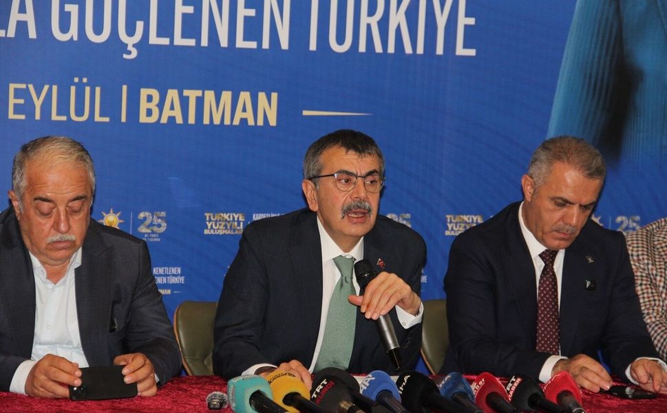 Bakan Tekin “Terörsüz Türkiye İçin İstişareyi Karar Mekanizmalarının Odağına Yerleştirdik”