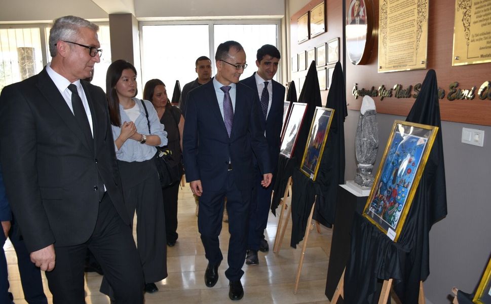 Çin Büyükelçisi'nden TOBB Güzel Sanatlar Lisesine Anlamlı Ziyaret